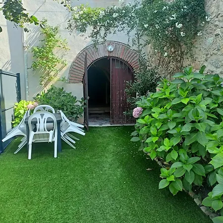 Apartment De Charme La Belle Histoire Prades (Pyrenees-Orientales)